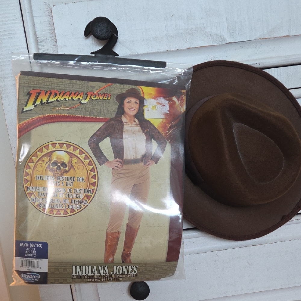 Women's Costume with Brown Hat